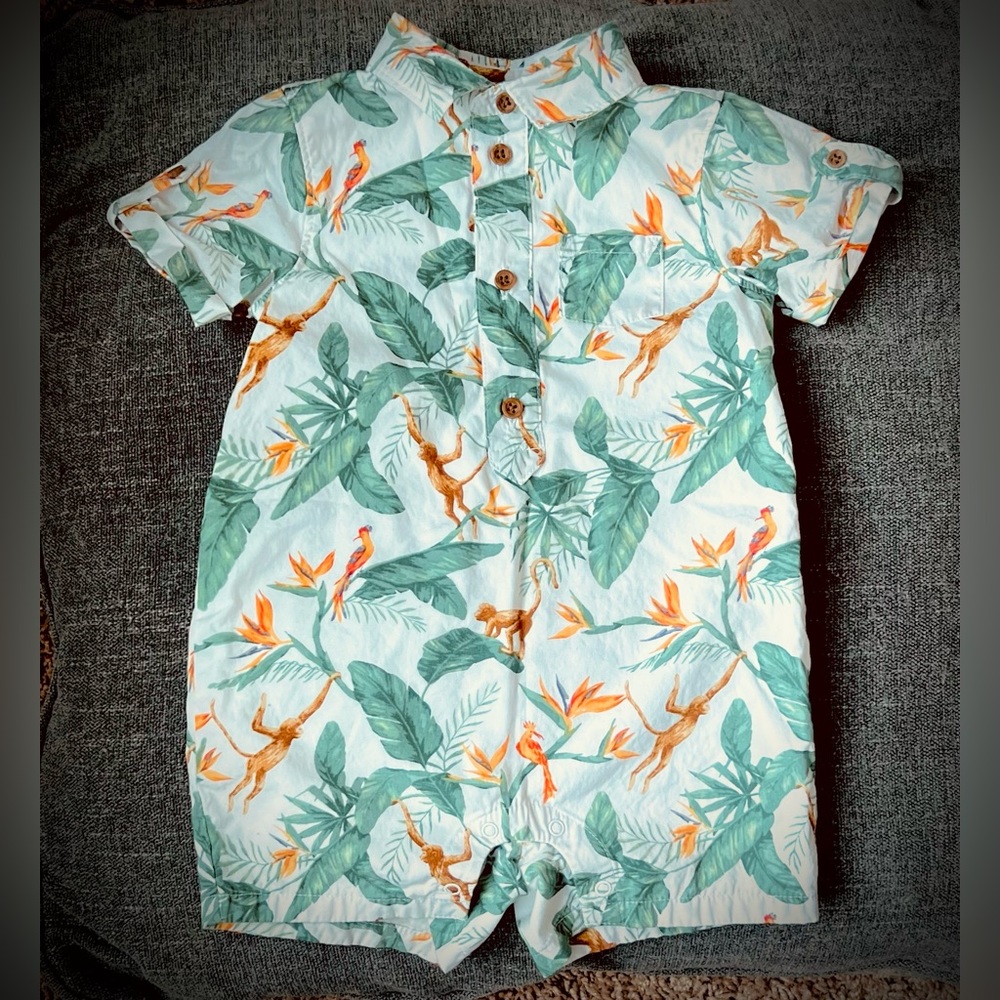 Janie and Jack- jungle monkey short tail button down shirt🙊 EUC worn once.